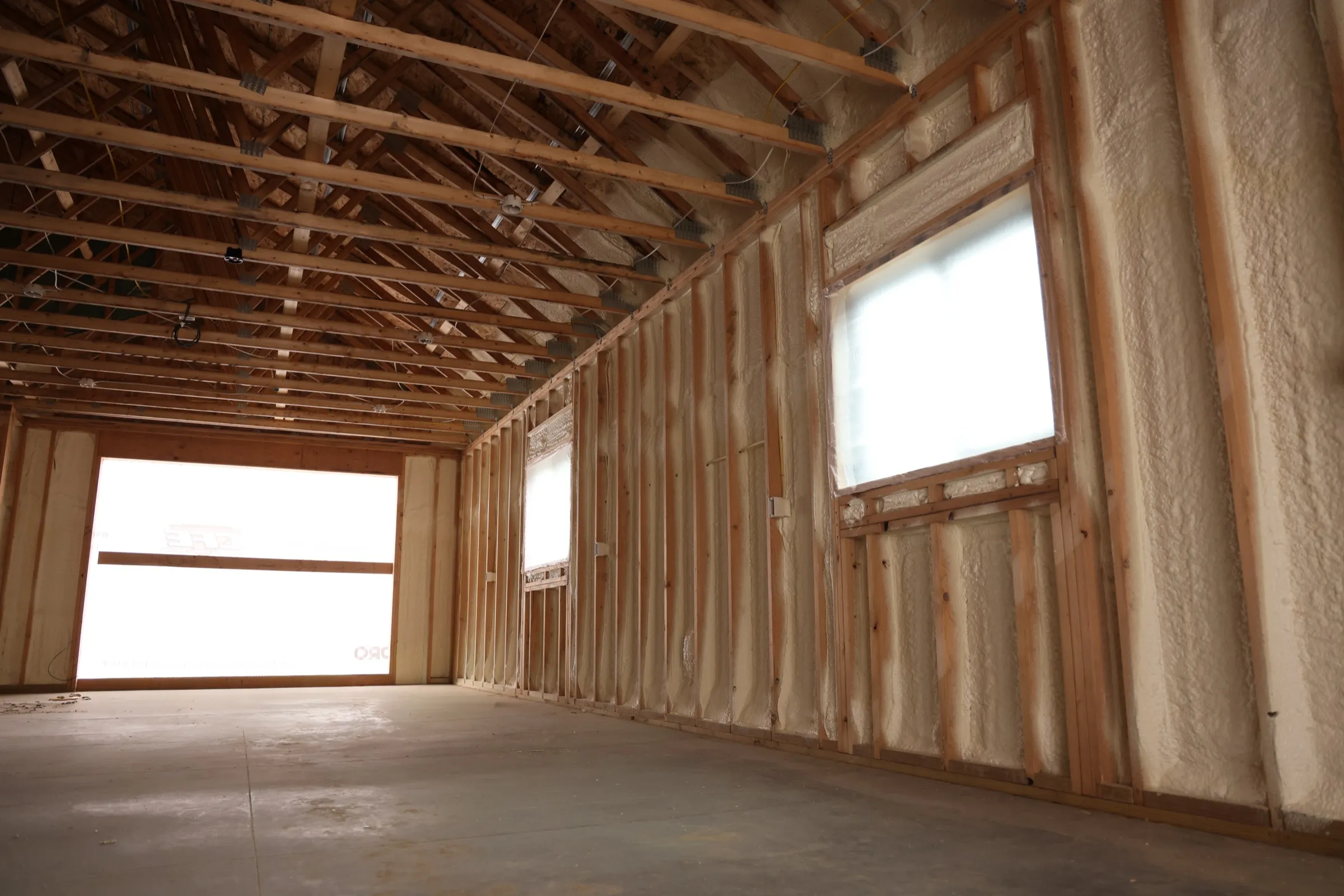 Spray foam coverage detail